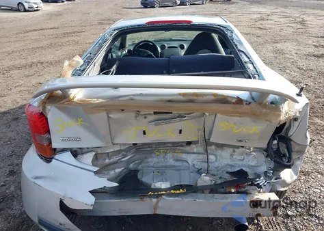 2001 Toyota Celica Gt z USA, uszkodzony, nr VIN JTDDR32T510081837